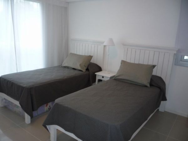 Departamento en alquiler en Playa Brava.
